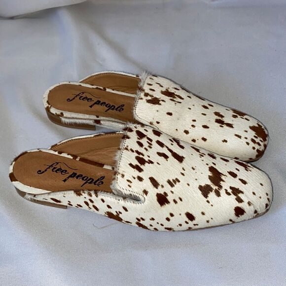 FREE PEOPLE MADISON CALF HAIR MULES NEW NWT SIZE 39 - Picture 1 of 7